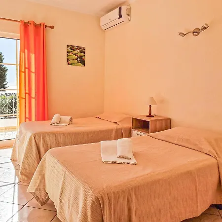 Bela Vista - By Bedzy Apartment *