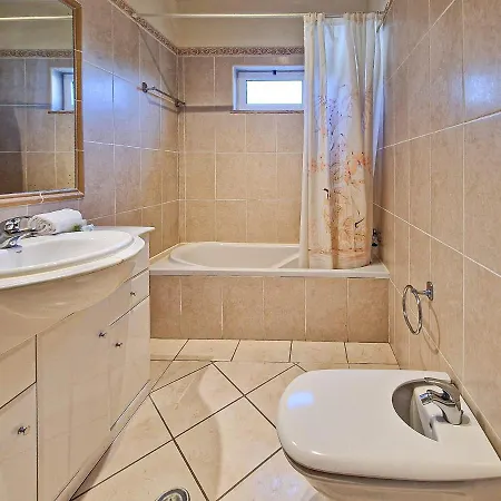 Apartment Bela Vista - By Bedzy Albufeira